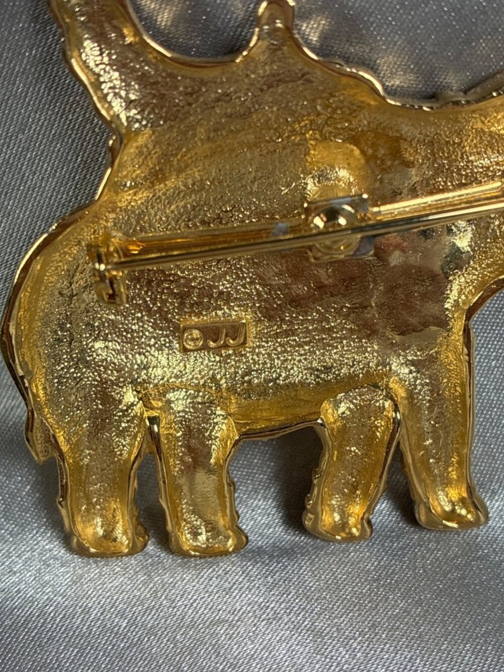 Vintage JJ Jonette Elephant Brooch Gold Tone Indian Howdah Figural Pin - Picture 2 of 8